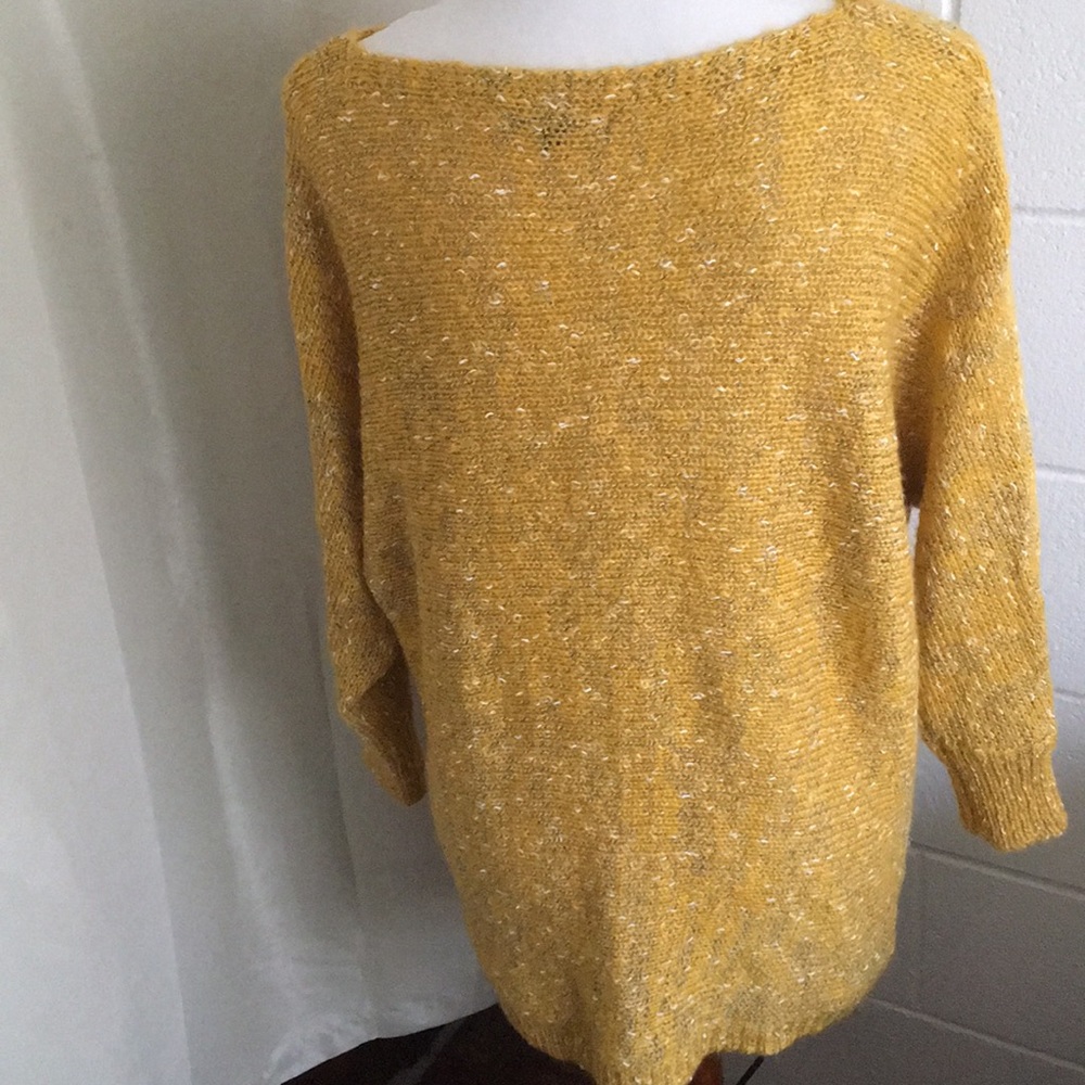 Sweater - Picture 2 of 3